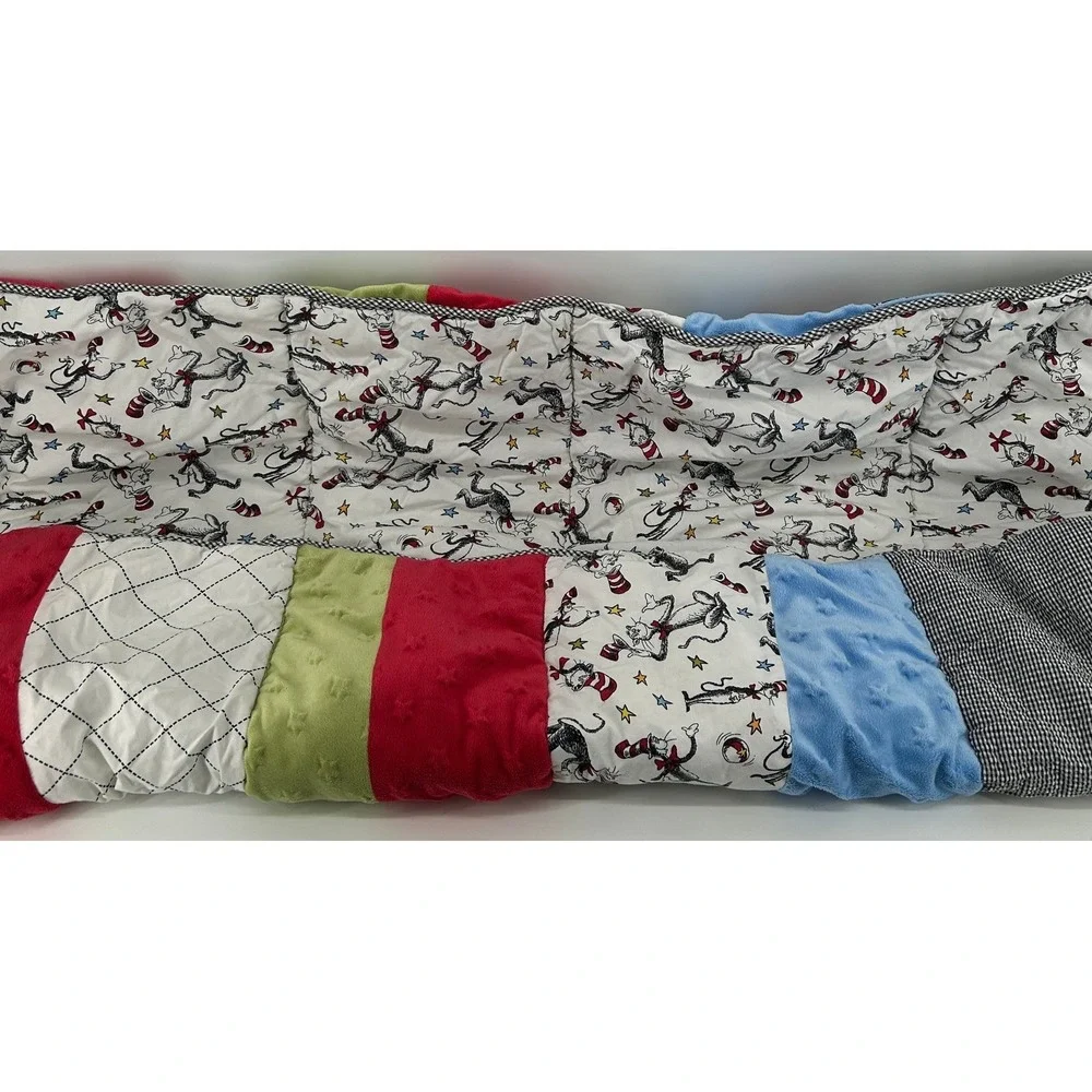 Dr Seuss Trend Lab Cat in the Hat Quilted Reversible Baby Crib Blanket Toddler